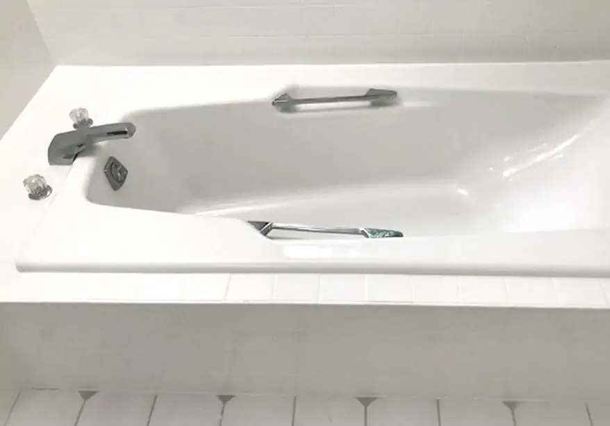 bathtub refinishing process